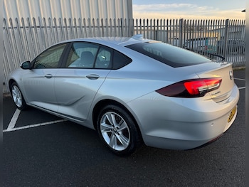 Used Vauxhall Insignia 2017 for sale - 77213279: Photo
