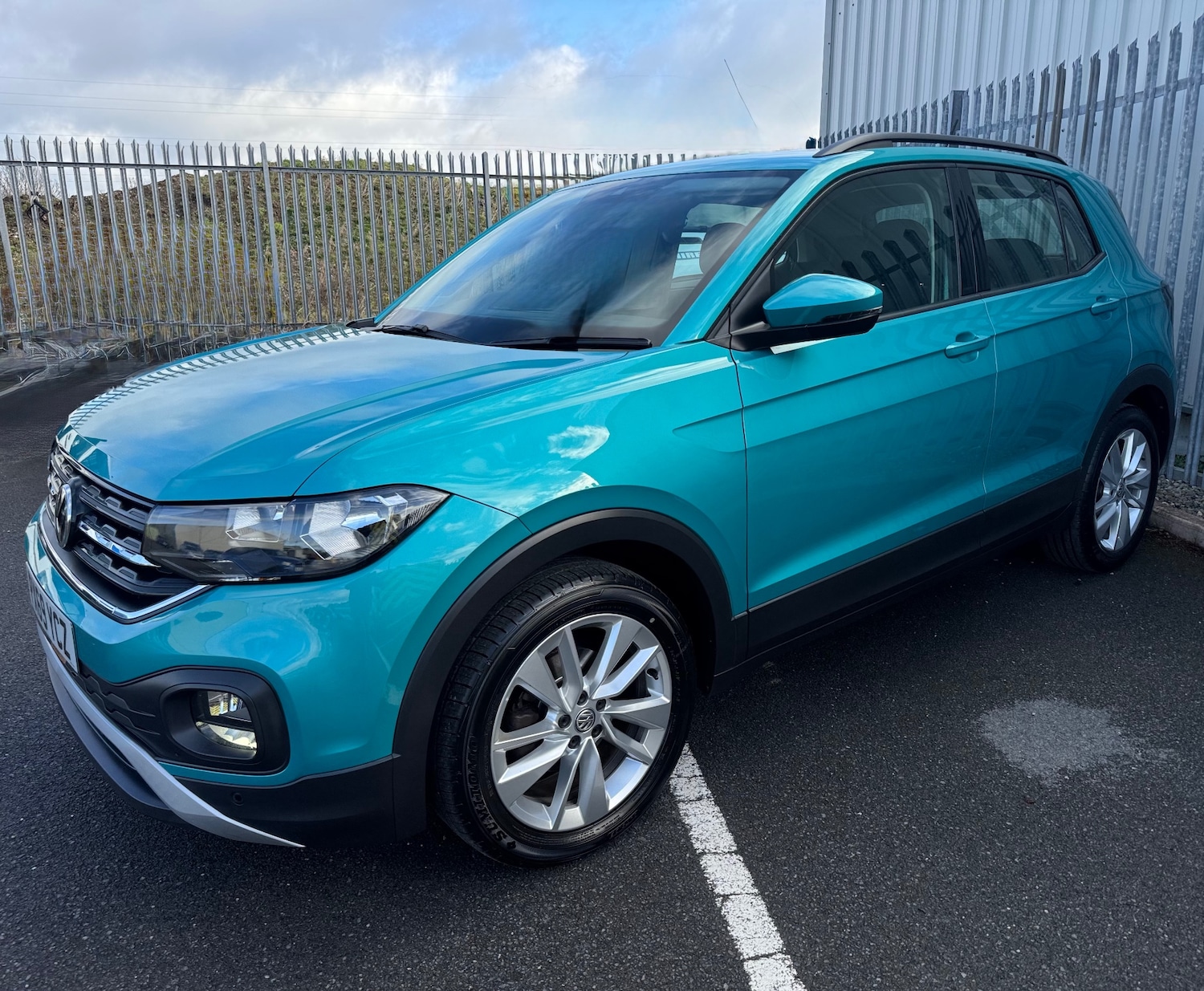 Used Volkswagen T-Cross 2019 for sale - 78018508: Photo 2