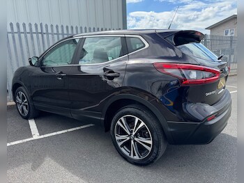 Used Nissan Qashqai 2017 for sale - 75300435: Photo