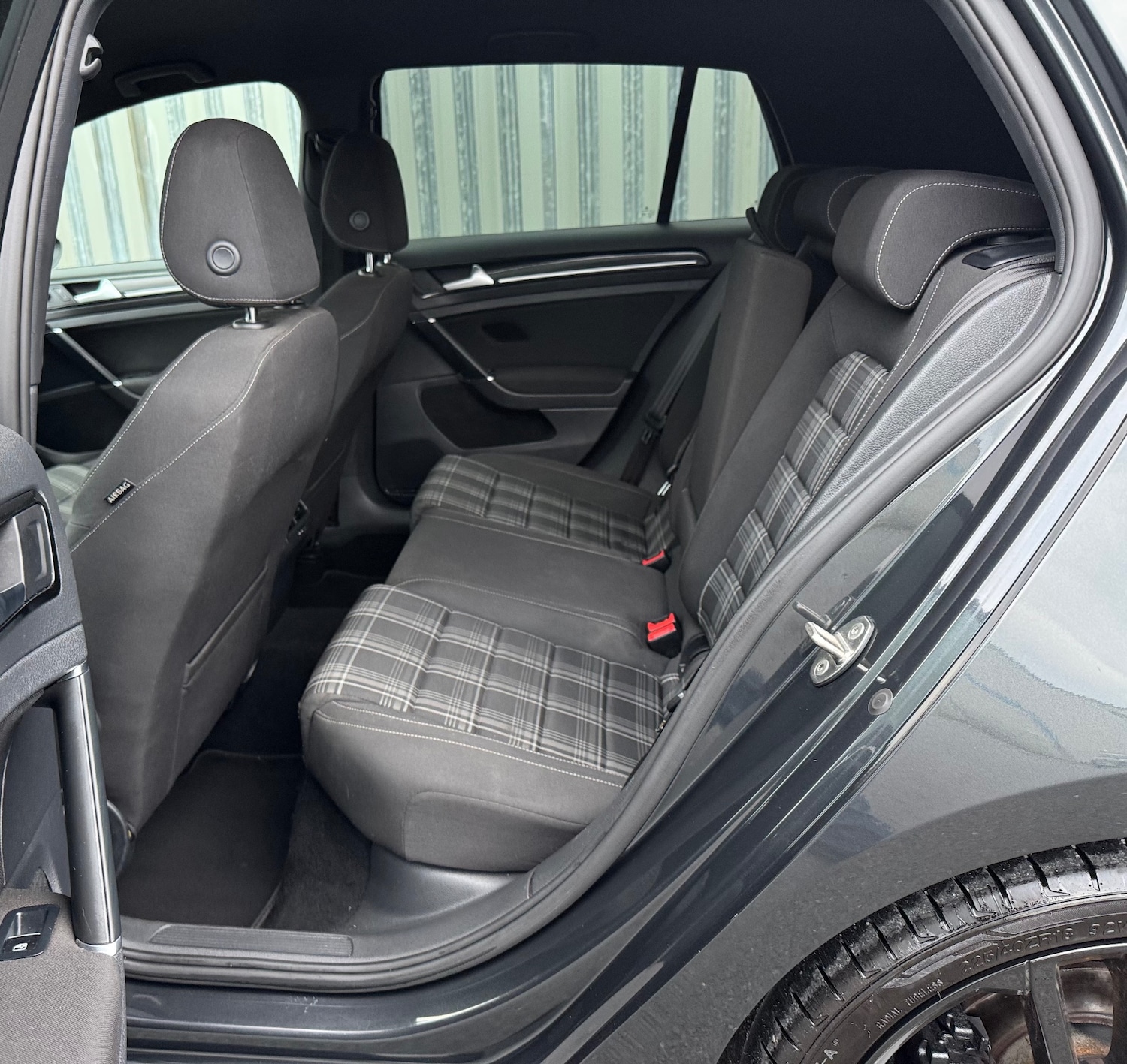 Used Volkswagen Golf 2016 for sale - 77038699: Photo 10