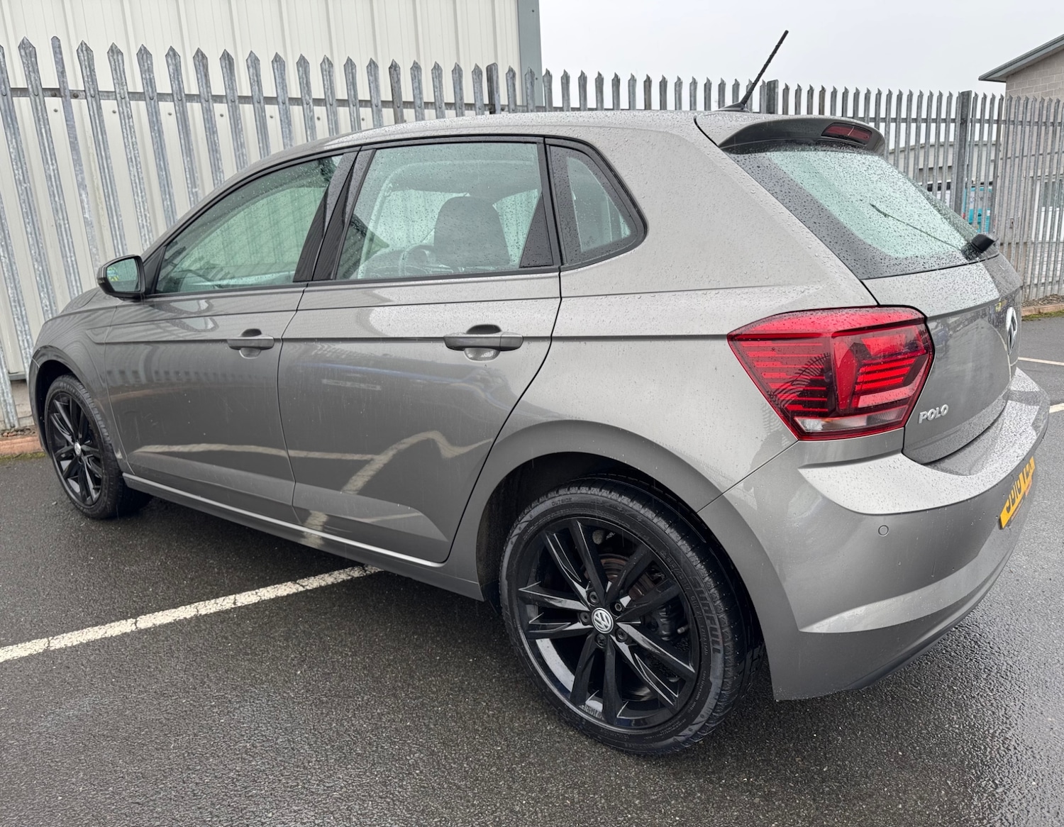 Used Volkswagen Polo 2018 for sale - 76018575: Photo 4