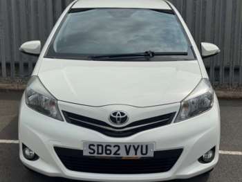 Used Toyota Yaris 2012 for sale - 74858201: Photo