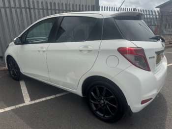 Used Toyota Yaris 2012 for sale - 74858201: Photo