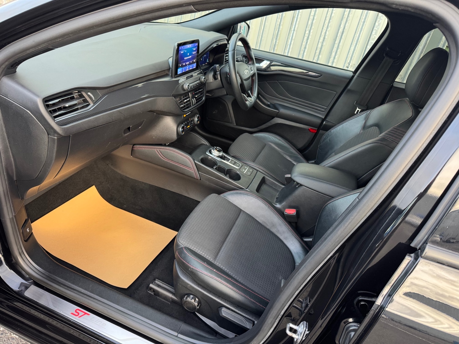 Used Ford Focus 2021 for sale - 77836708: Photo 10