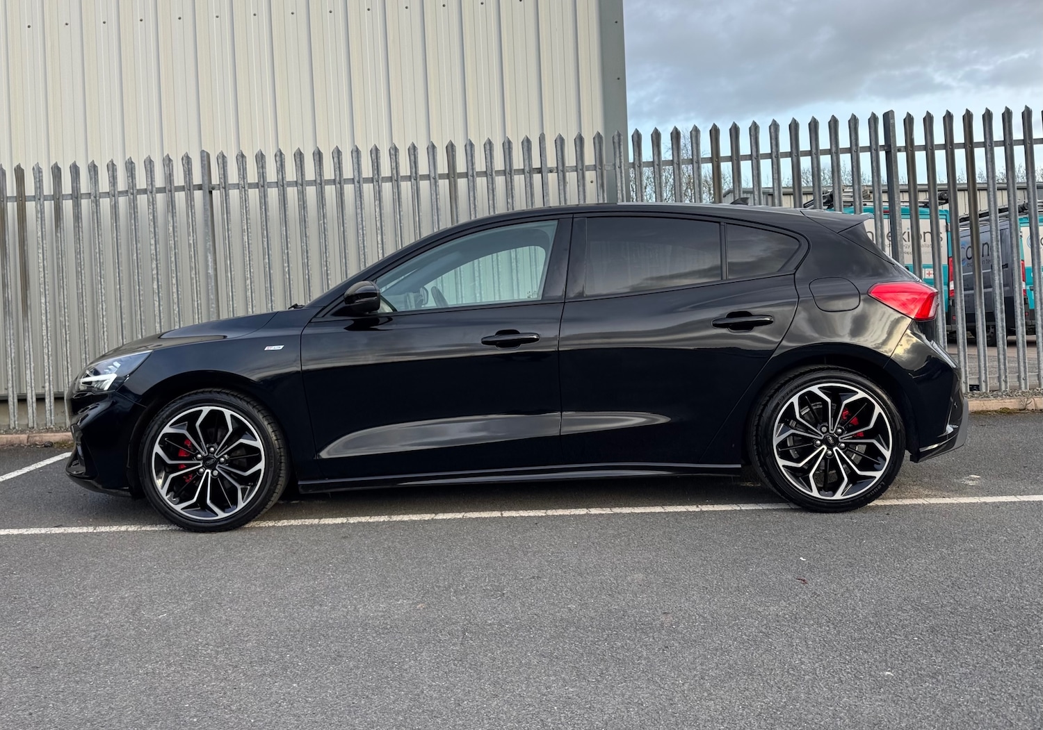 Used Ford Focus 2021 for sale - 77836708: Photo 8