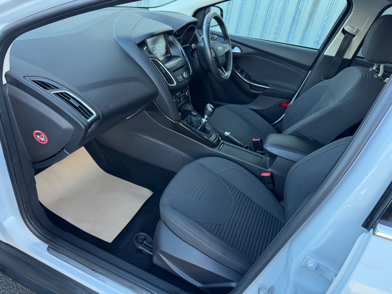 Used Ford Focus 2016 for sale - 76784709: Photo 10