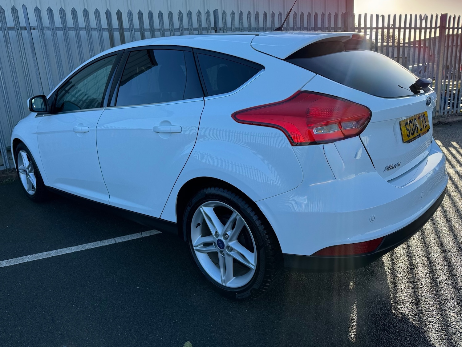 Used Ford Focus 2016 for sale - 76784709: Photo 4