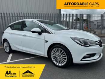 2017 (17) - ELITE NAV 1.4 TURBO 5-Door