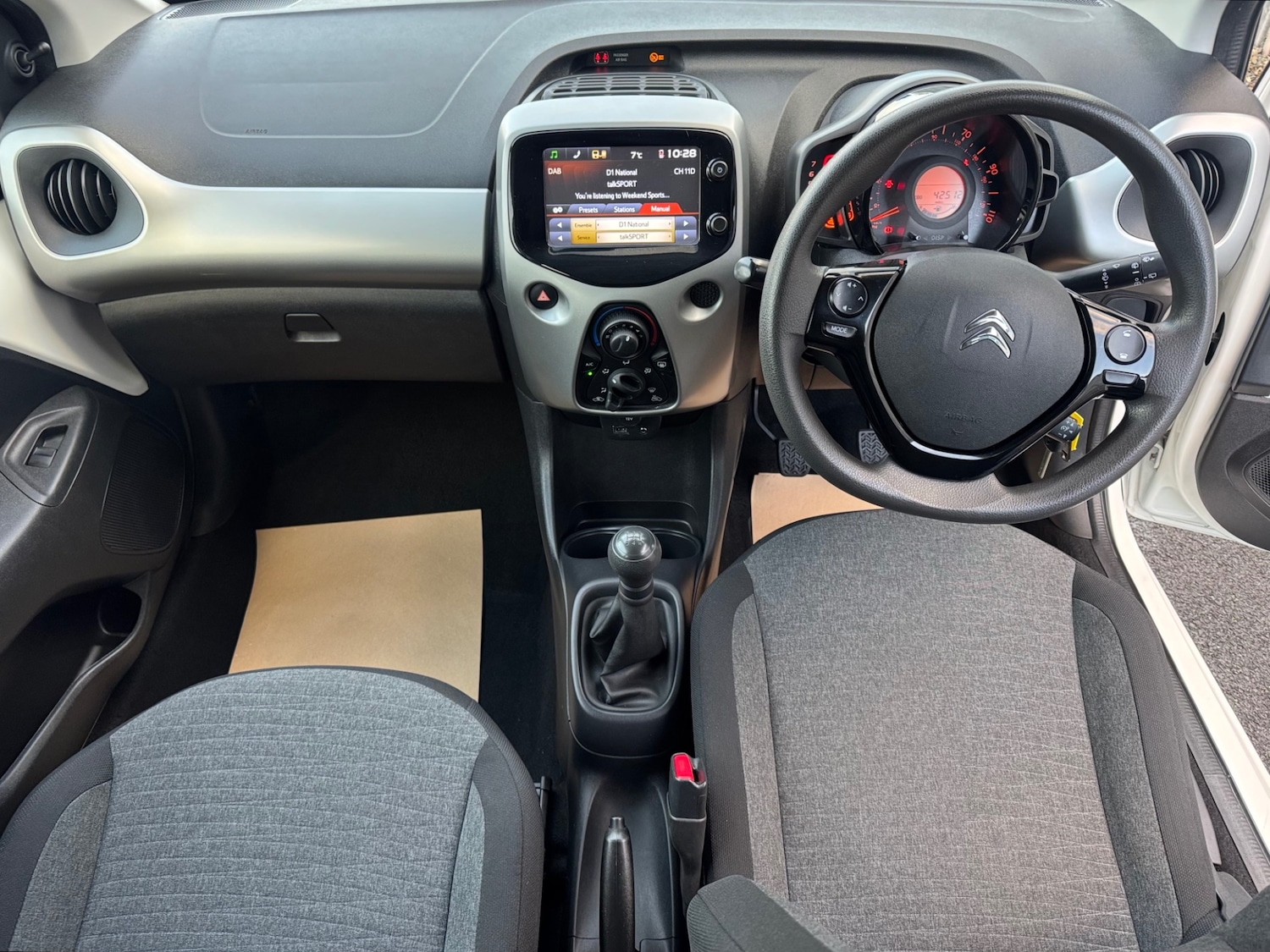 Used Citroen C1 2017 for sale - 76935251: Photo 13