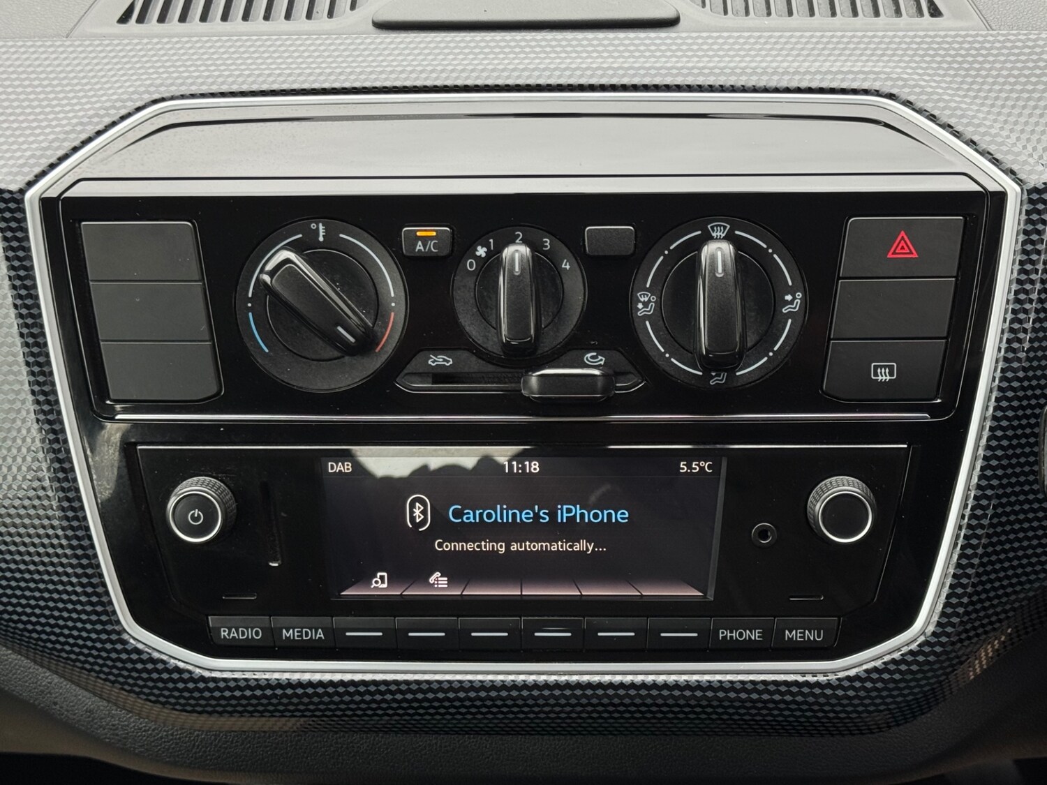 Used Volkswagen up! 2017 for sale - 77465850: Photo 16