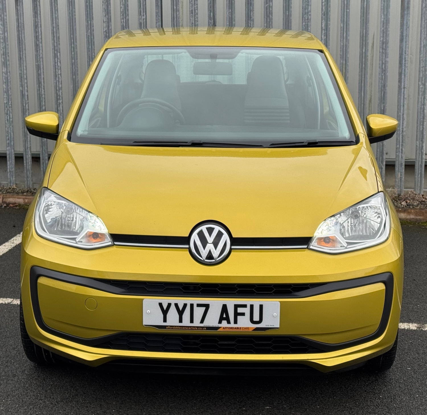 Used Volkswagen up! 2017 for sale - 77465850: Photo 3