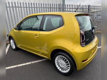 Used Volkswagen up! 2017 for sale - 77465850: Photo