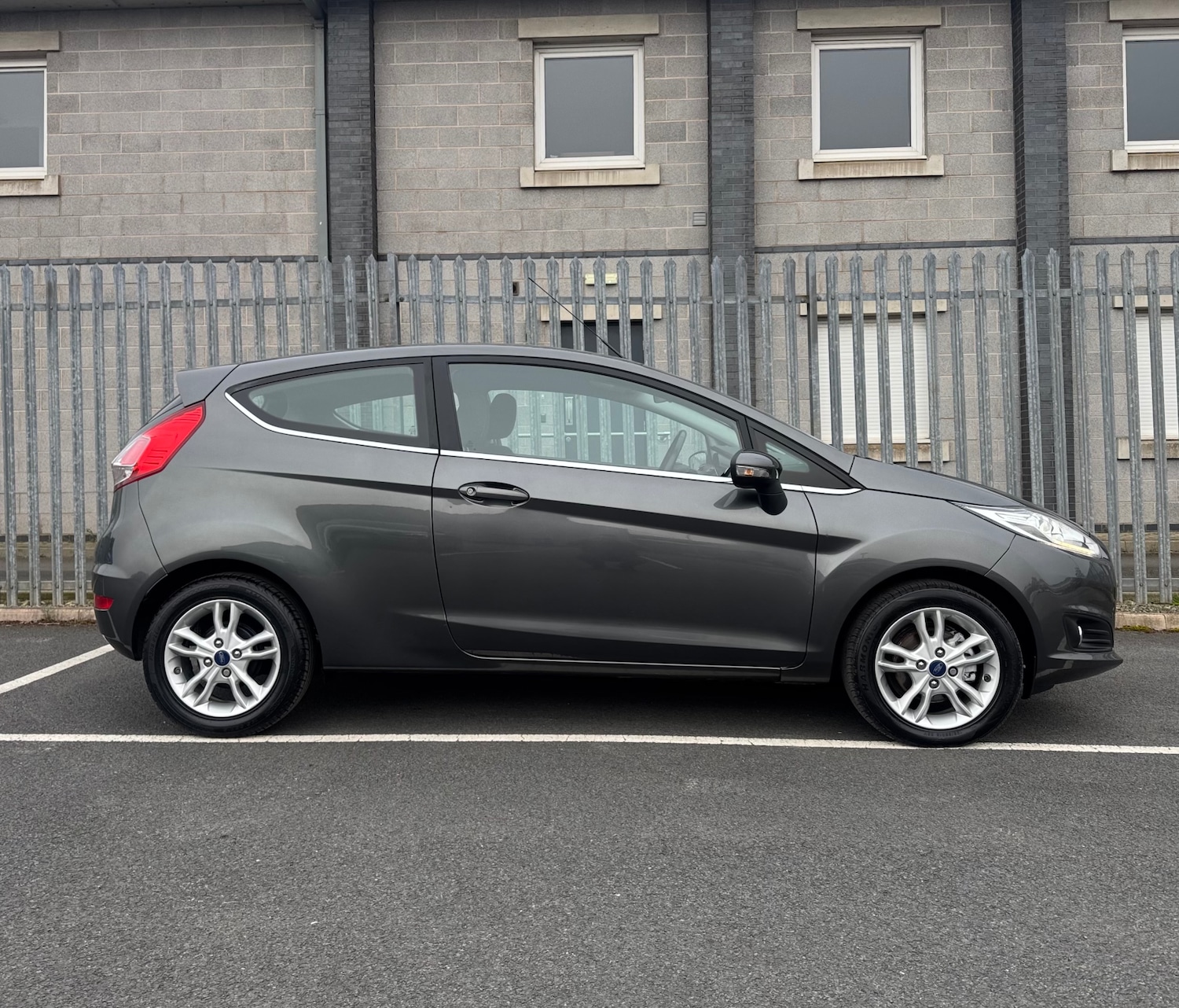 Used Ford Fiesta 2017 for sale - 77980800: Photo 7