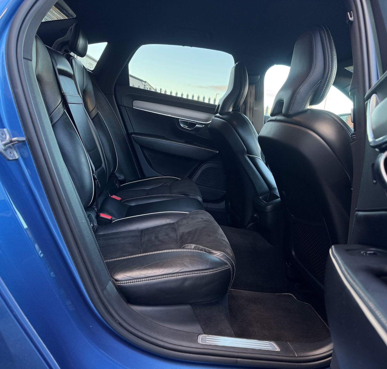 Used Volvo S90 2018 for sale - 77088350: Photo 12