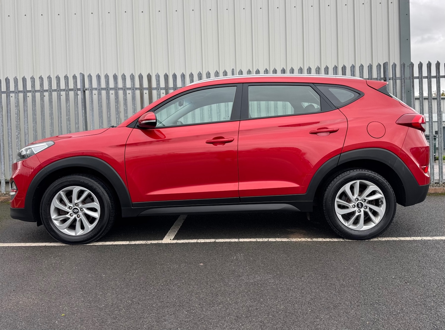 Used Hyundai TUCSON 2016 for sale - 76482687: Photo 8