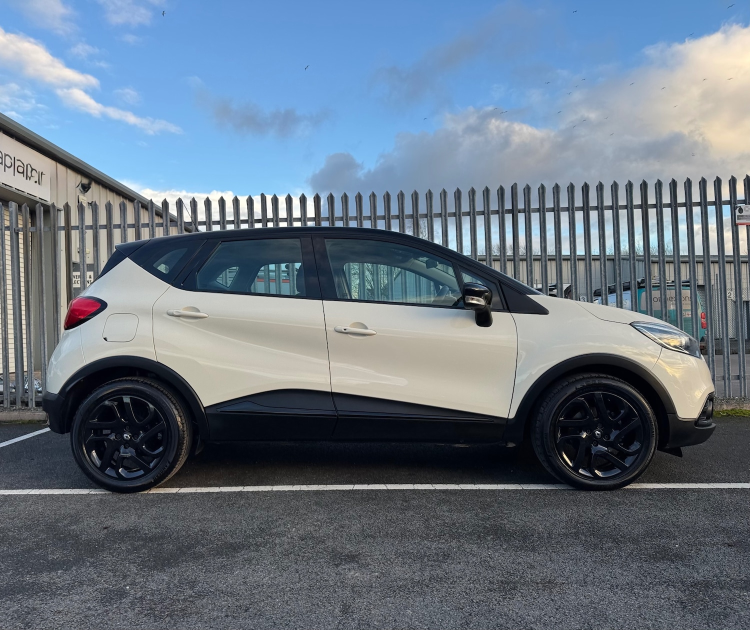 Used Renault Captur 2013 for sale - 77572509: Photo 7