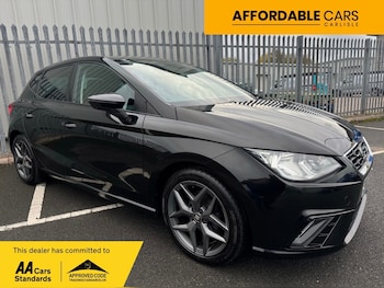 Used SEAT Ibiza 2017 for sale - 76583082: Photo