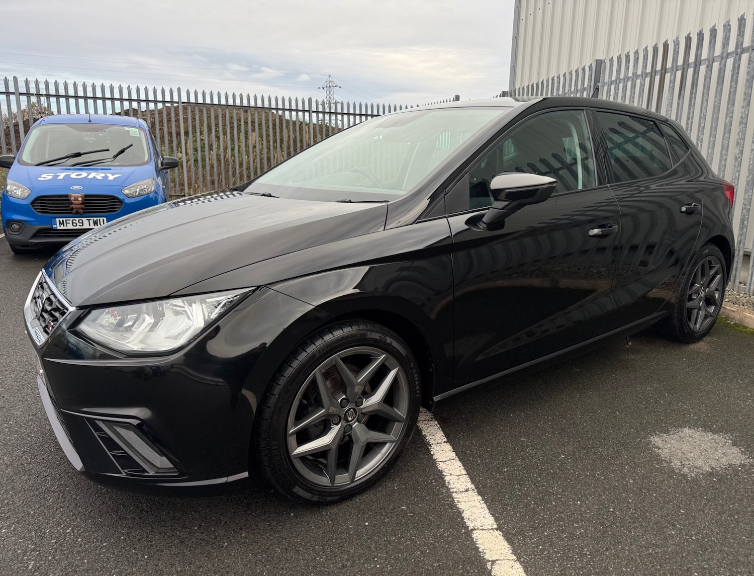 Used SEAT Ibiza 2017 for sale - 76583082: Photo 2