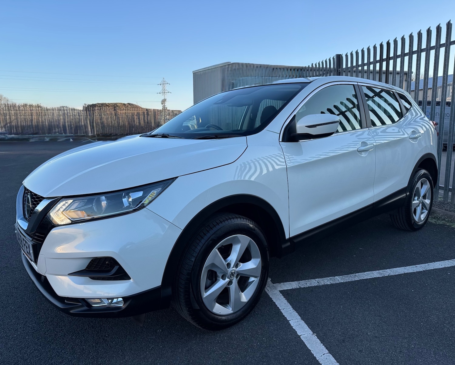 Used Nissan Qashqai 2018 for sale - 77556787: Photo 2