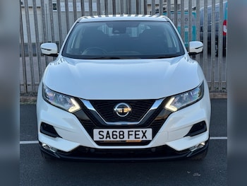 Used Nissan Qashqai 2018 for sale - 77556787: Photo