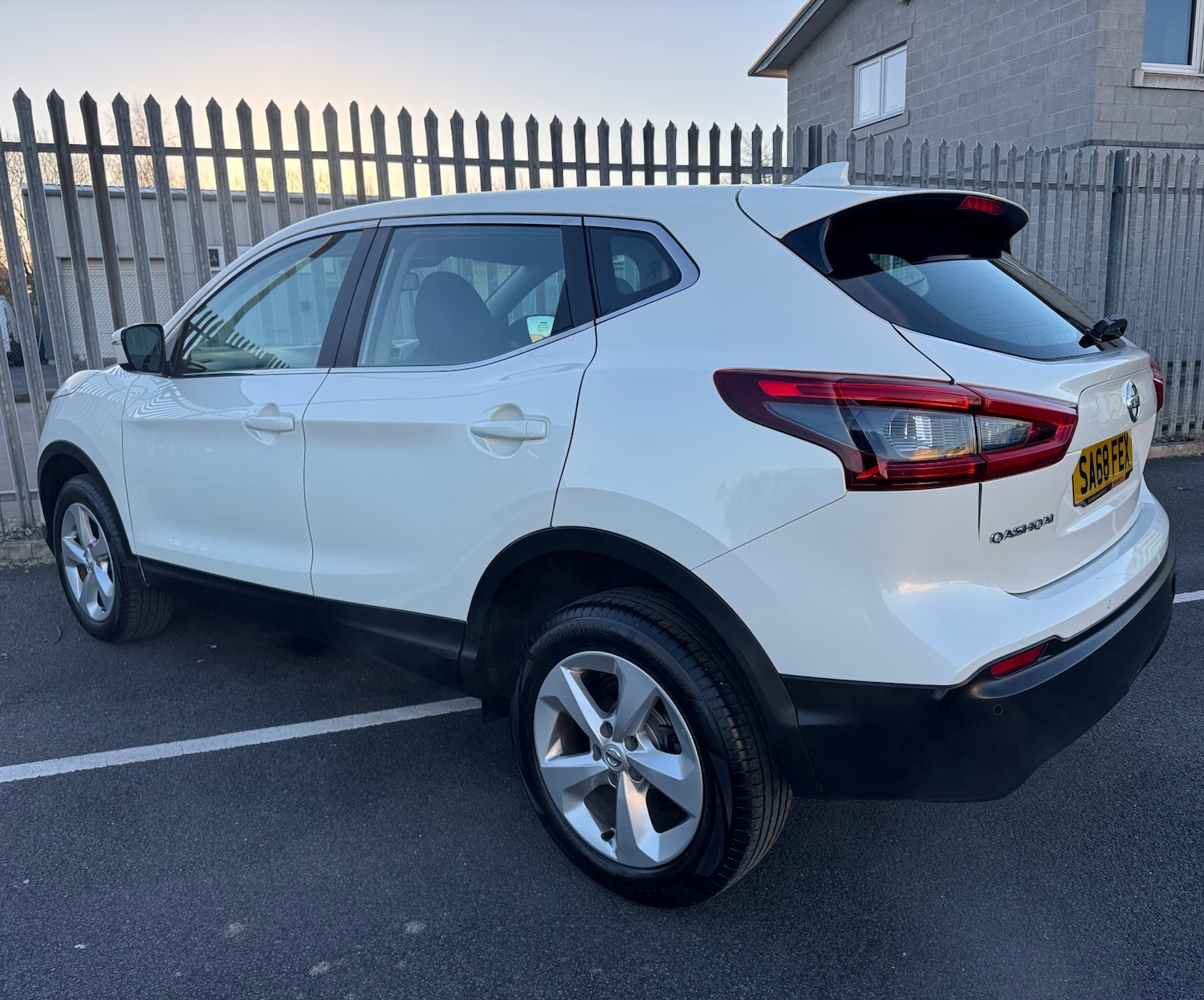Used Nissan Qashqai 2018 for sale - 77556787: Photo 4