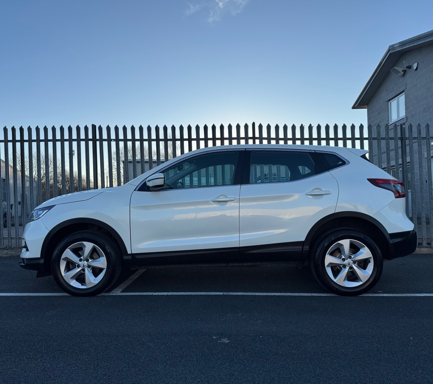 Used Nissan Qashqai 2018 for sale - 77556787: Photo 8