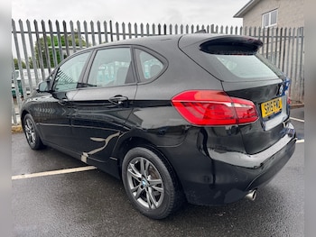 Used BMW 2 Series 2015 for sale - 79120563: Photo
