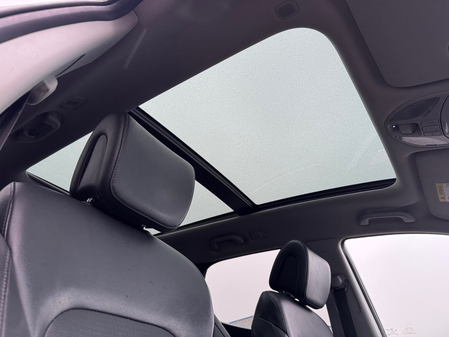 Used Hyundai Santa Fe 2015 for sale - 76418085: Photo 16