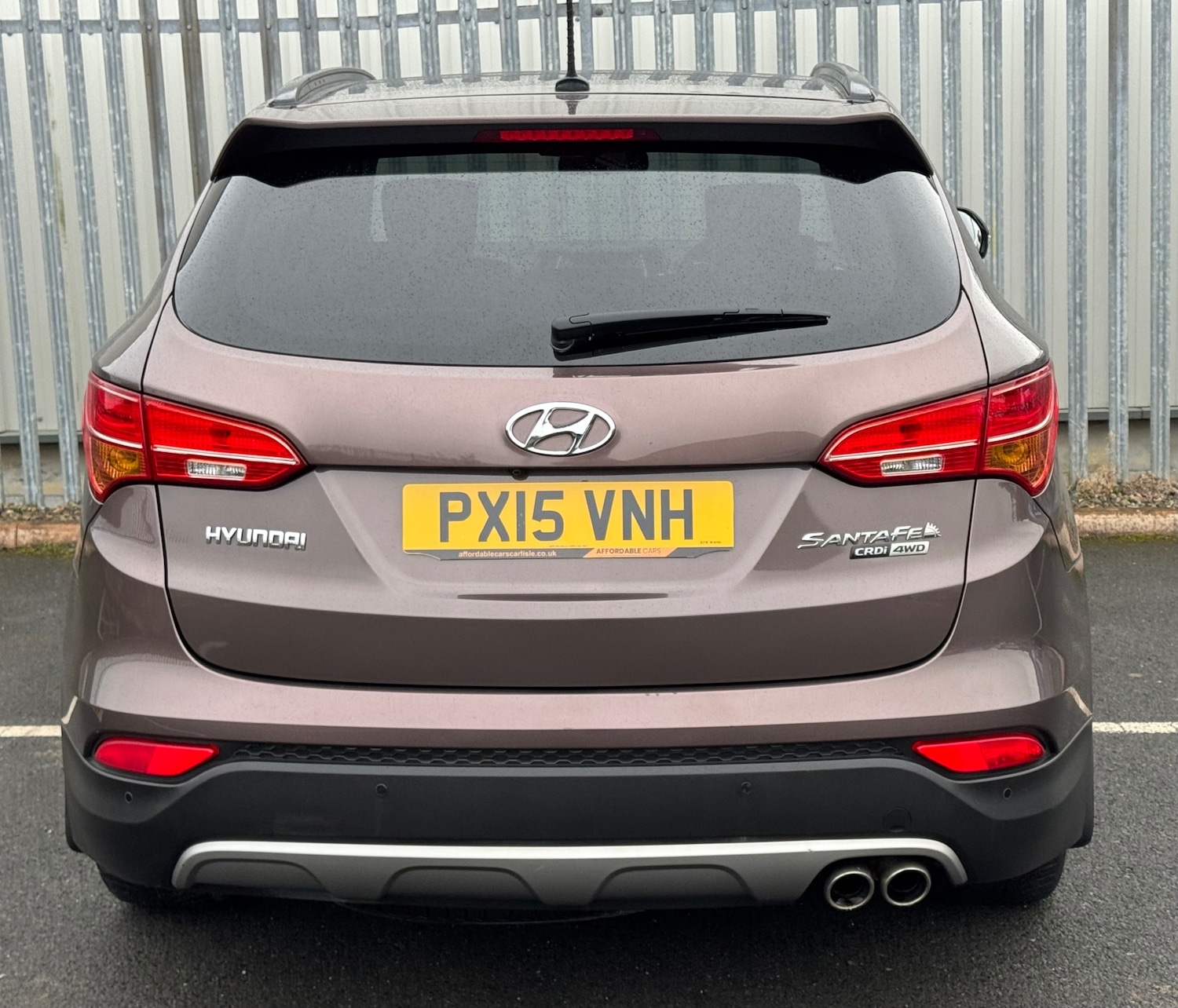 Used Hyundai Santa Fe 2015 for sale - 76418085: Photo 6