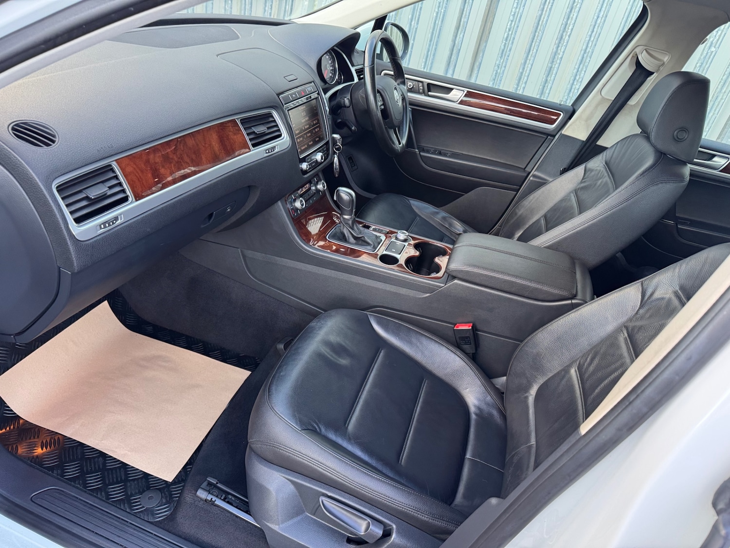 Used Volkswagen Touareg 2015 for sale - 76785366: Photo 10