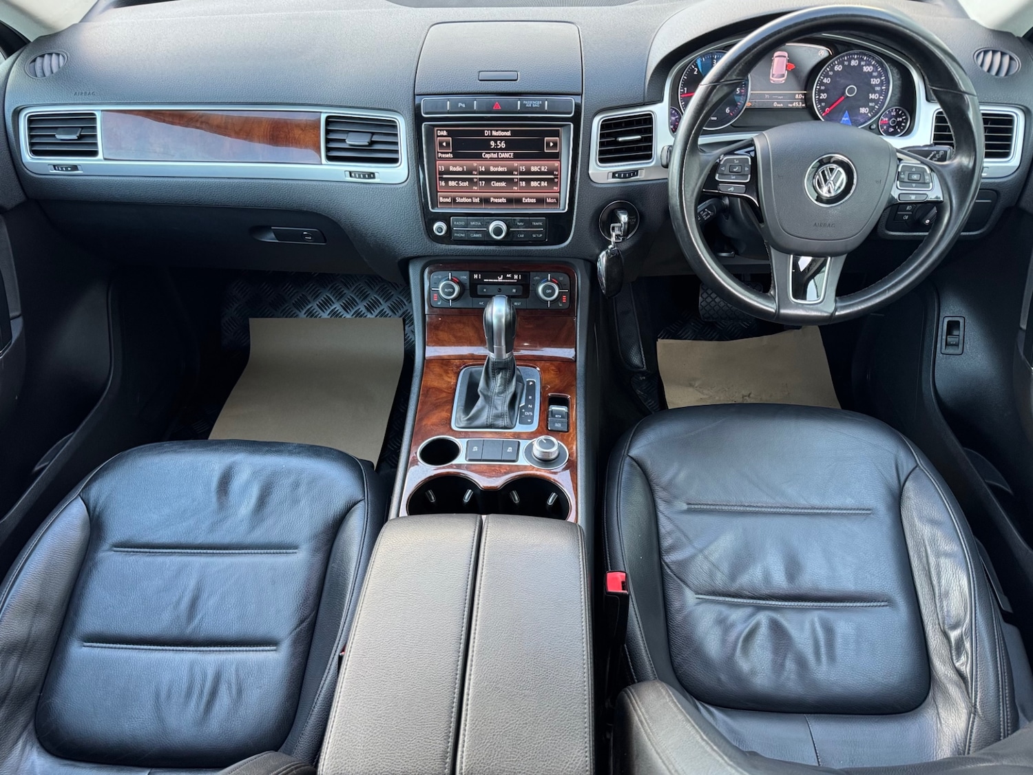 Used Volkswagen Touareg 2015 for sale - 76785366: Photo 13