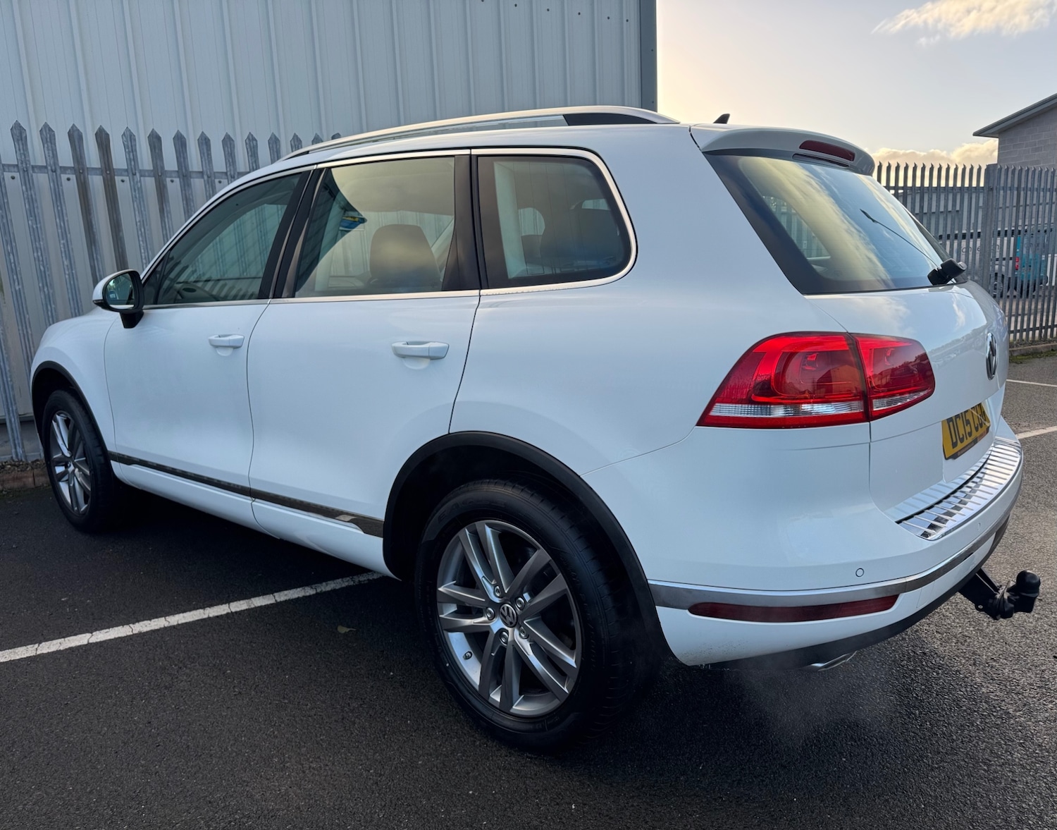 Used Volkswagen Touareg 2015 for sale - 76785366: Photo 4