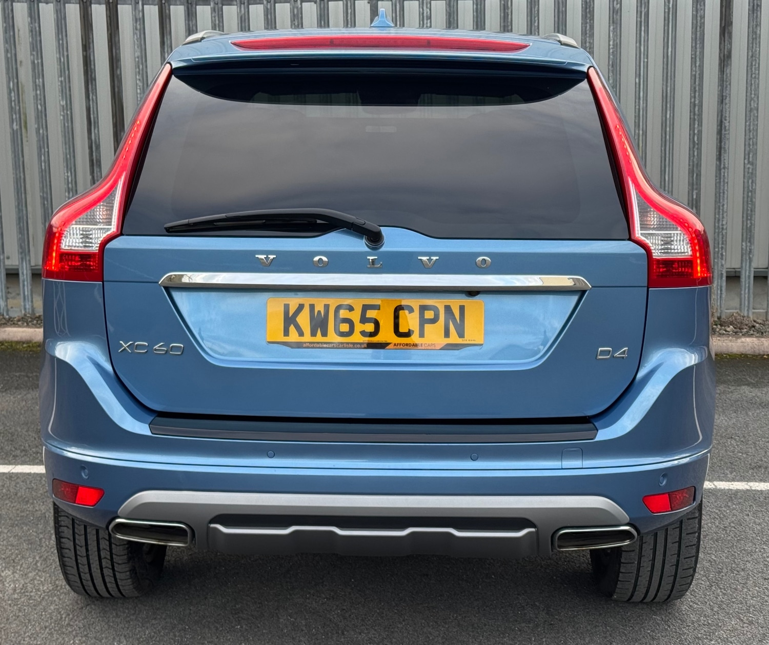 Used Volvo XC60 2015 for sale - 76357847: Photo 6