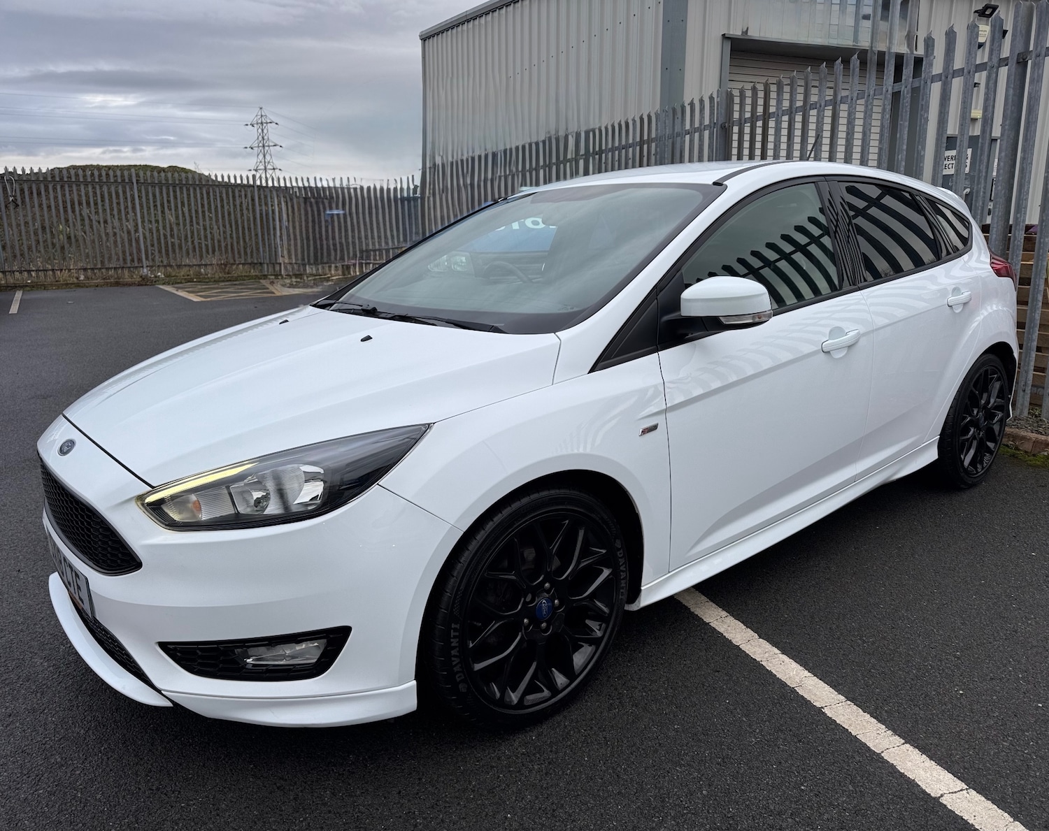 Used Ford Focus 2018 for sale - 77437744: Photo 2