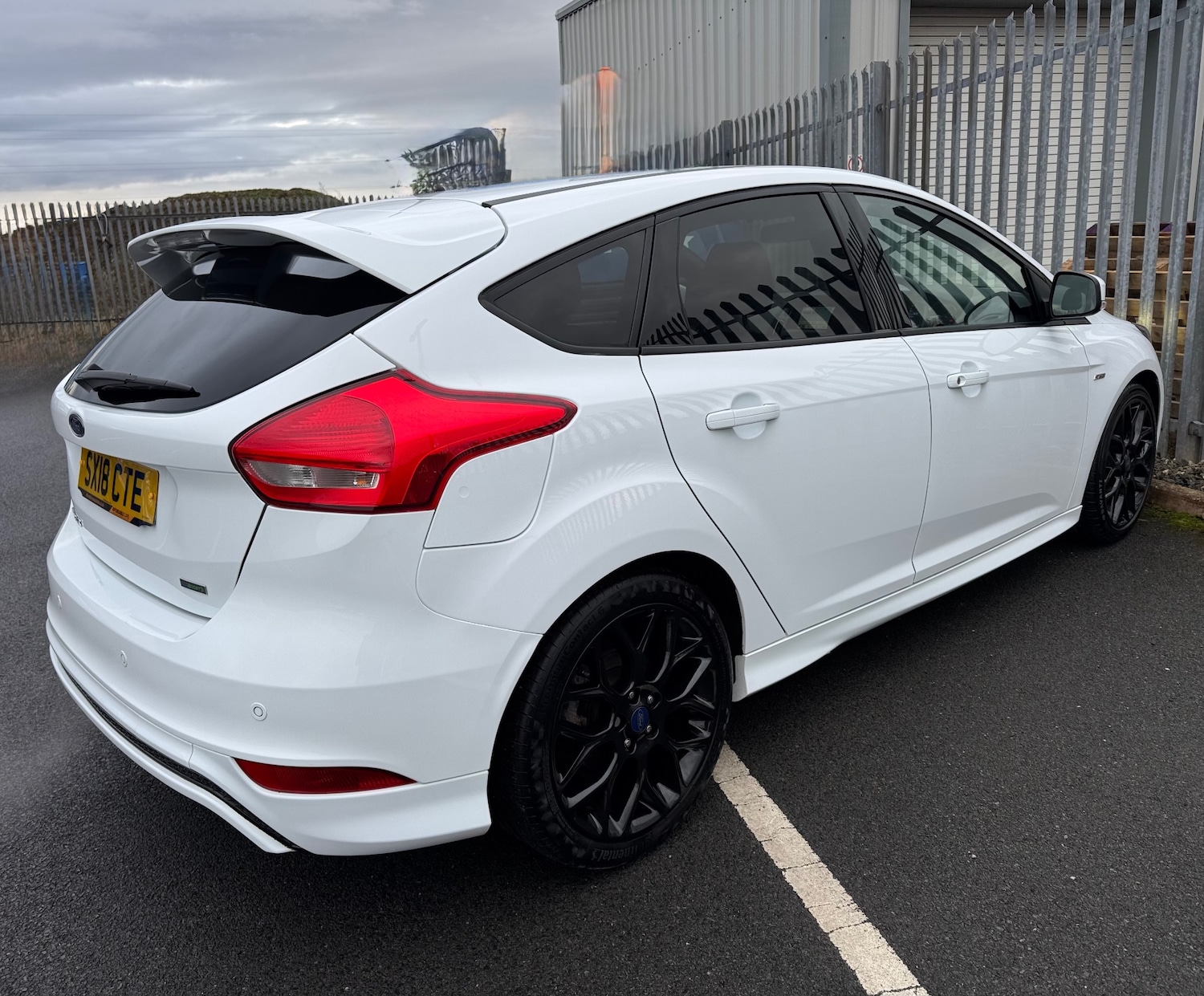 Used Ford Focus 2018 for sale - 77437744: Photo 5