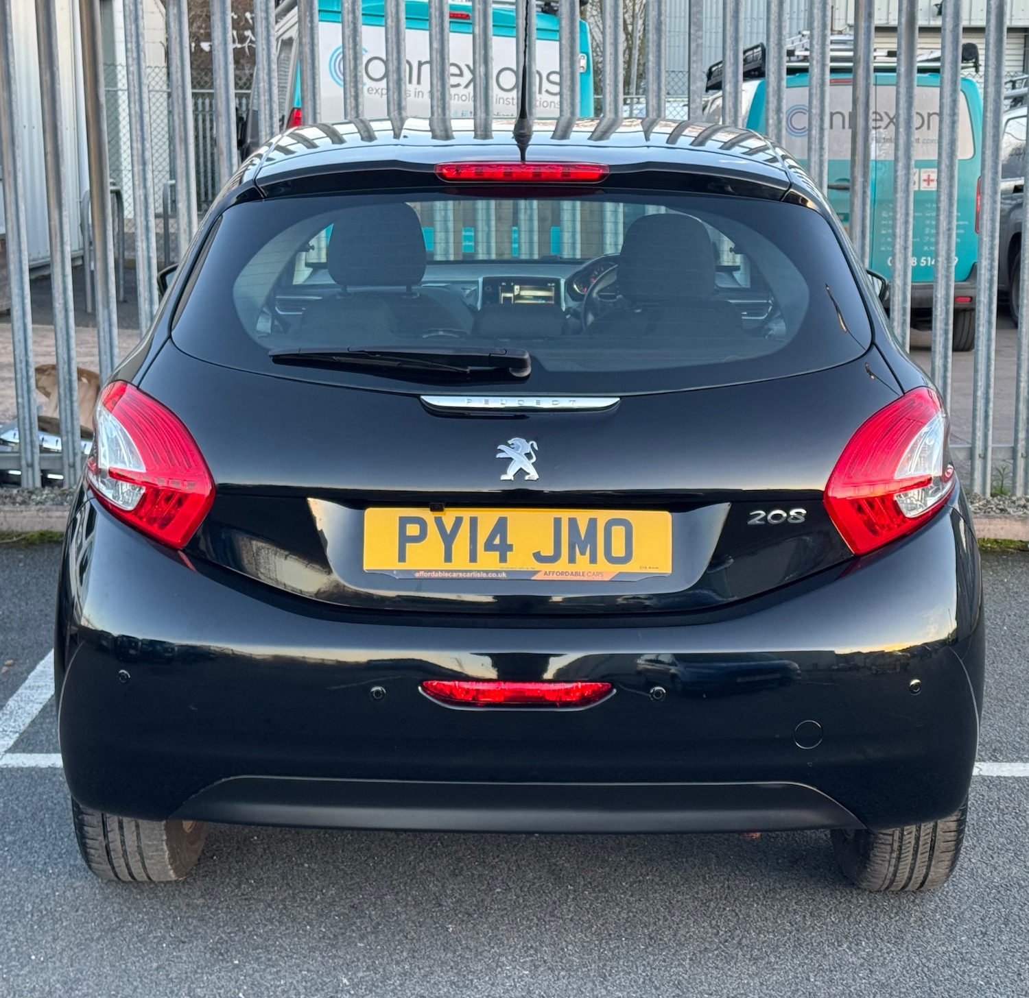Used Peugeot 208 2014 for sale - 77548036: Photo 6