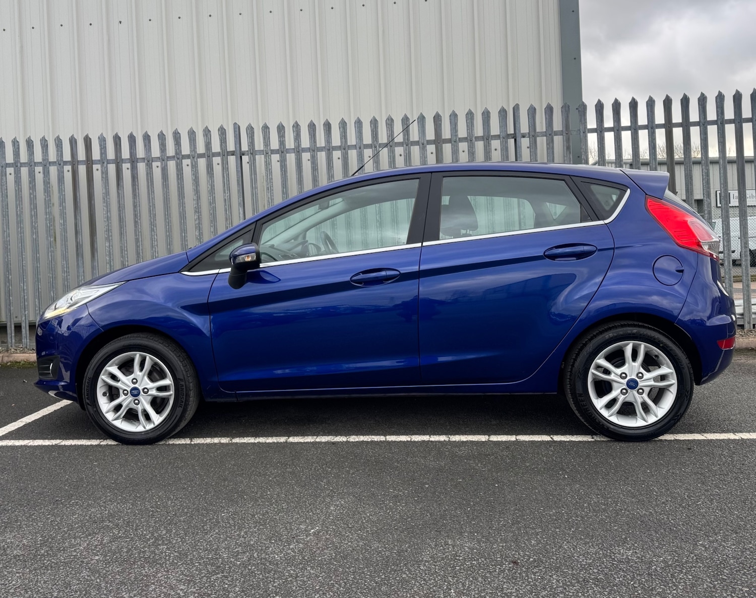 Used Ford Fiesta 2016 for sale - 77312501: Photo 8