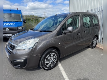 Used Peugeot Partner Tepee 2015 for sale - 78545153: Photo