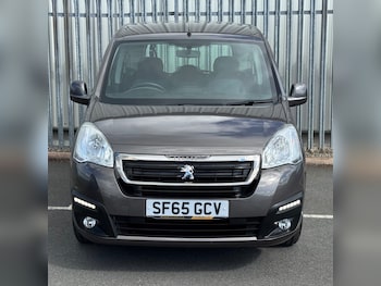 Used Peugeot Partner Tepee 2015 for sale - 78545153: Photo