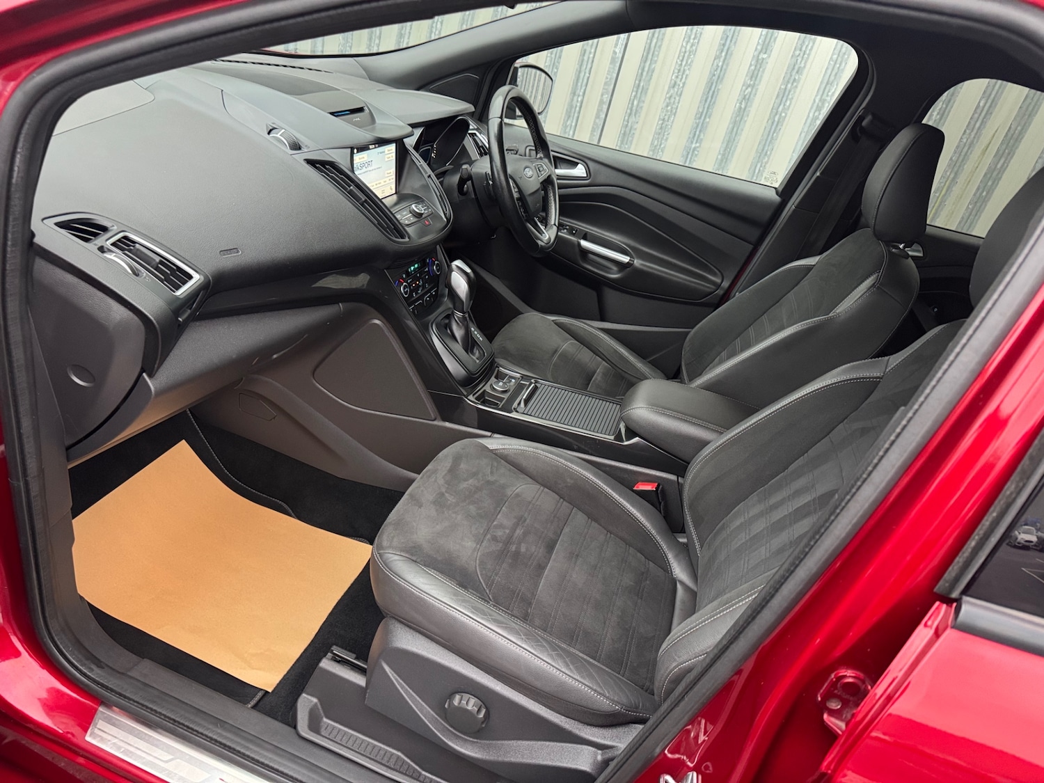 Used Ford Kuga 2017 for sale - 77805332: Photo 10