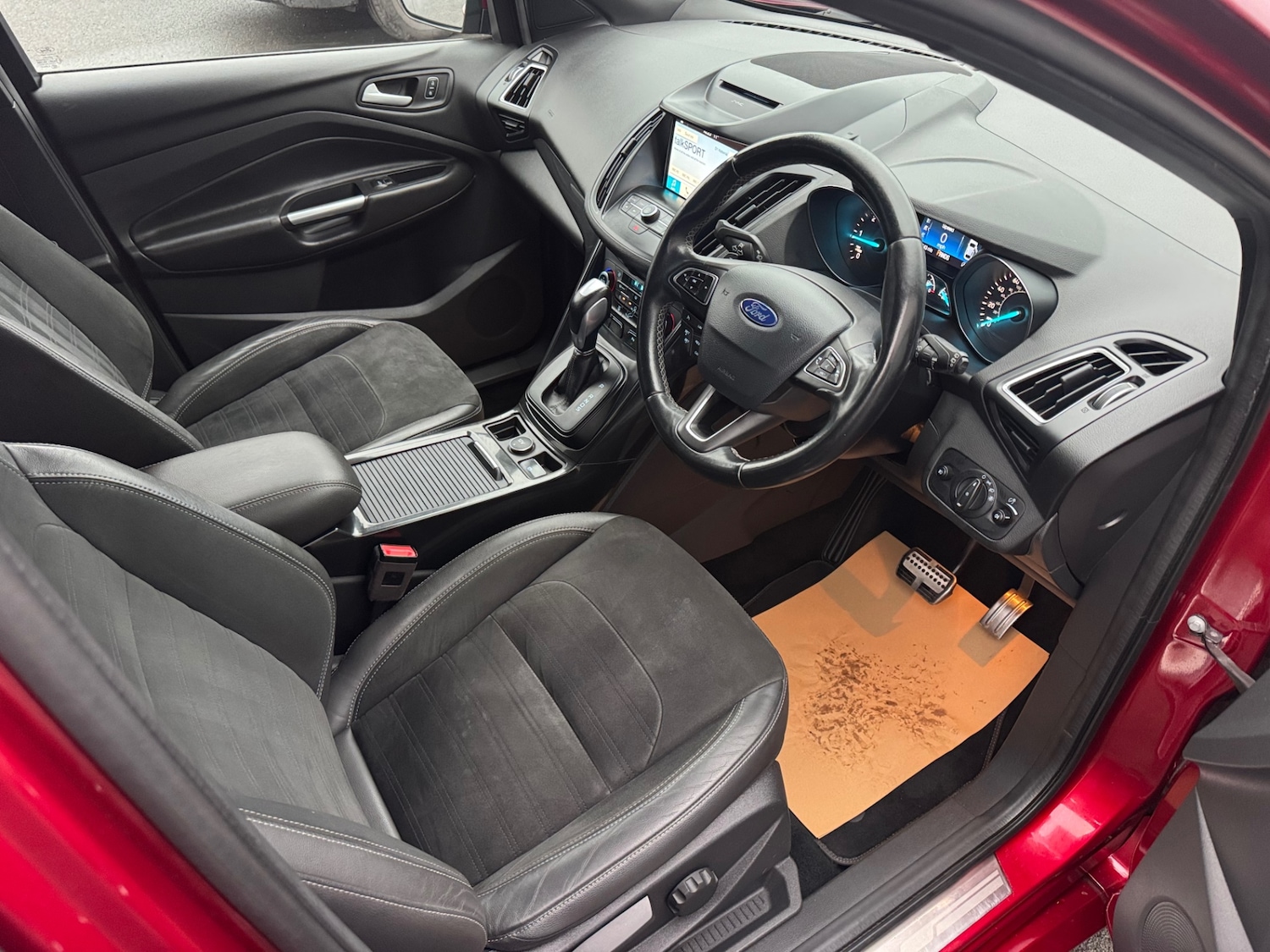 Used Ford Kuga 2017 for sale - 77805332: Photo 9