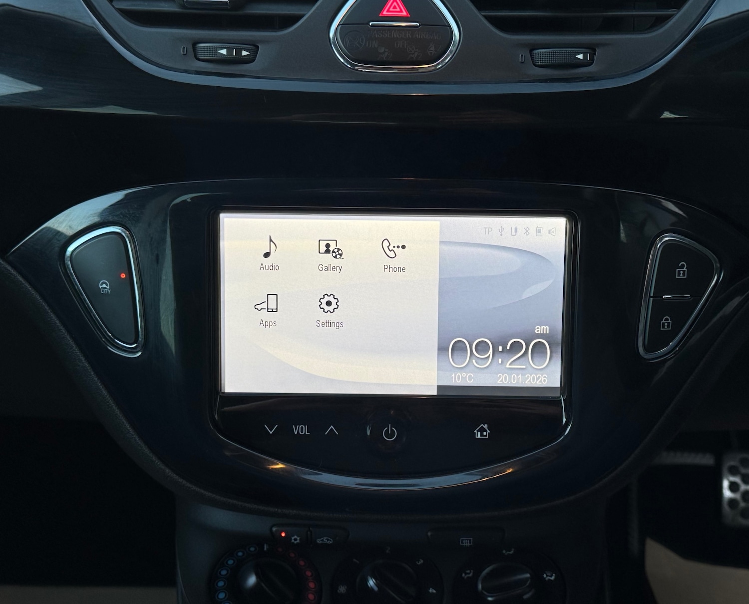 Used Vauxhall Corsa 2015 for sale - 77264216: Photo 16