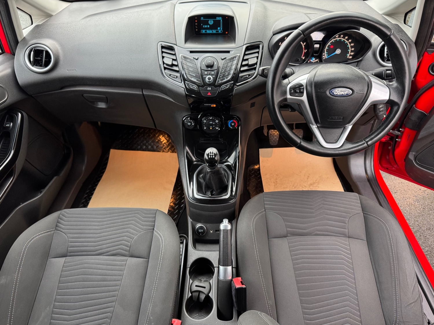 Used Ford Fiesta 2013 for sale - 77318676: Photo 13