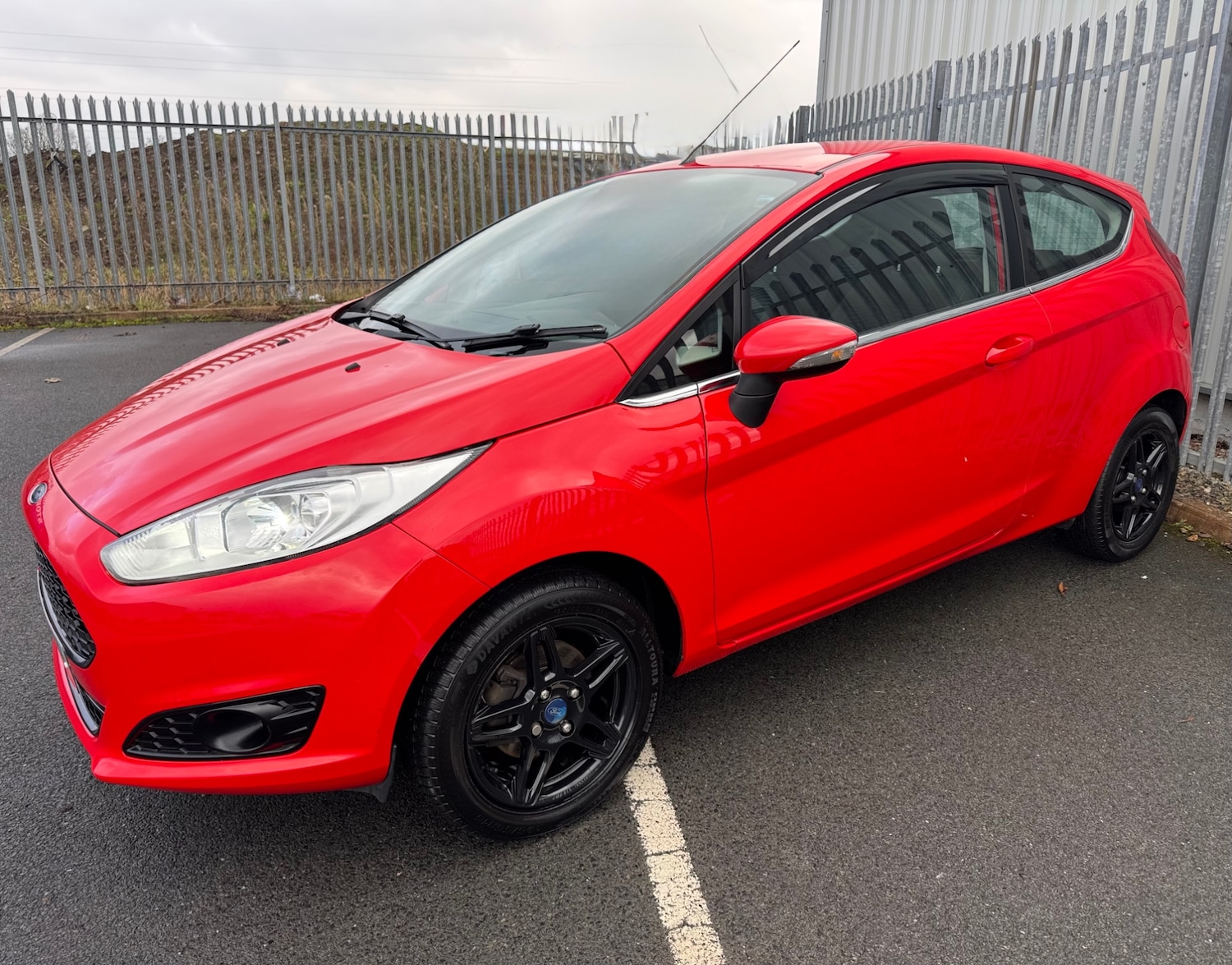 Used Ford Fiesta 2013 for sale - 77318676: Photo 2