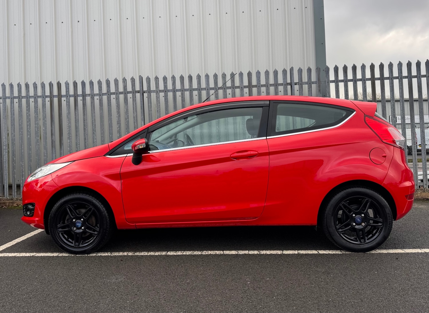 Used Ford Fiesta 2013 for sale - 77318676: Photo 8