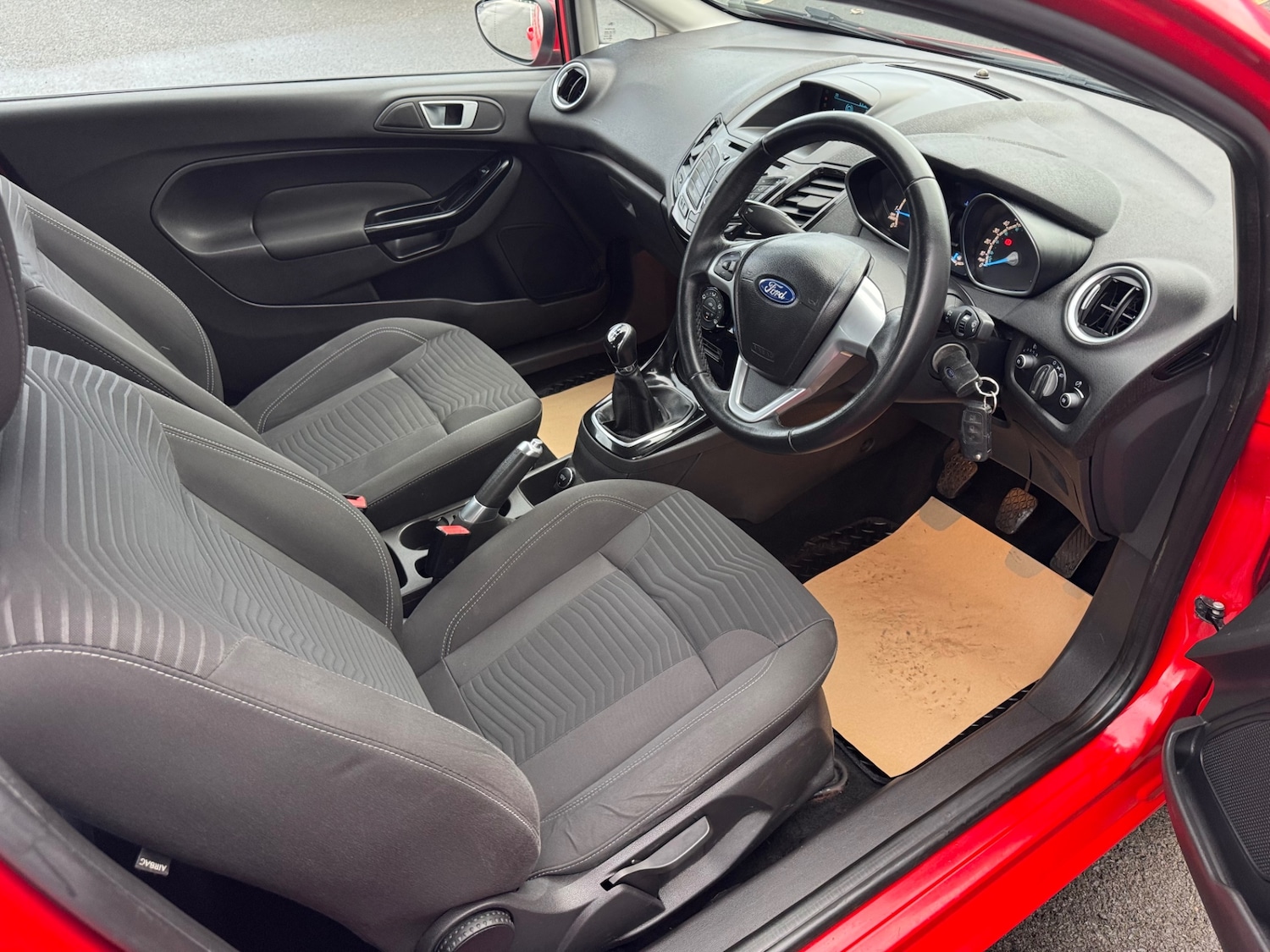 Used Ford Fiesta 2013 for sale - 77318676: Photo 9