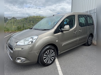 Used Peugeot Partner Tepee 2014 for sale - 78900501: Photo