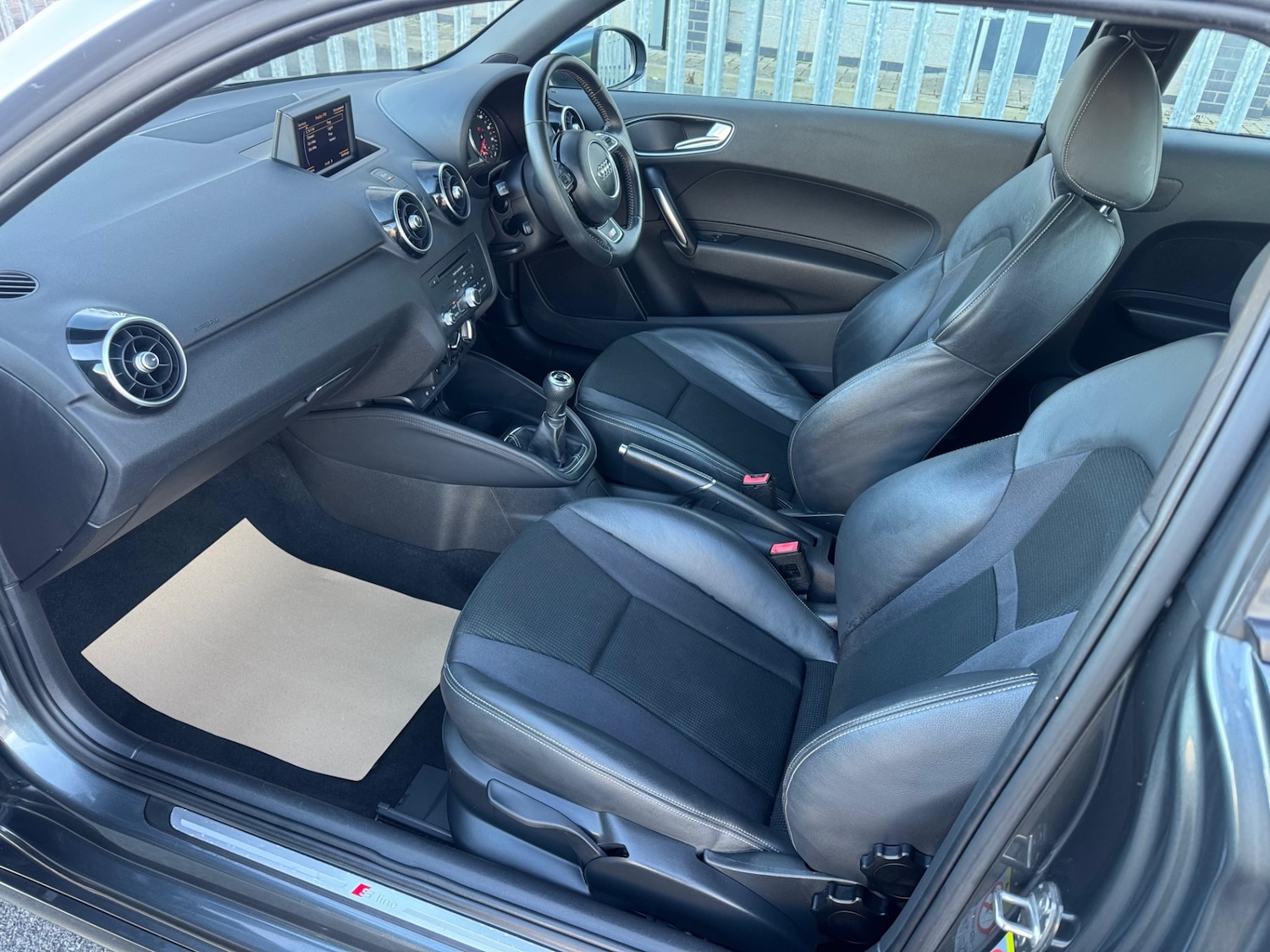 Used Audi A1 2014 for sale - 77100137: Photo 10