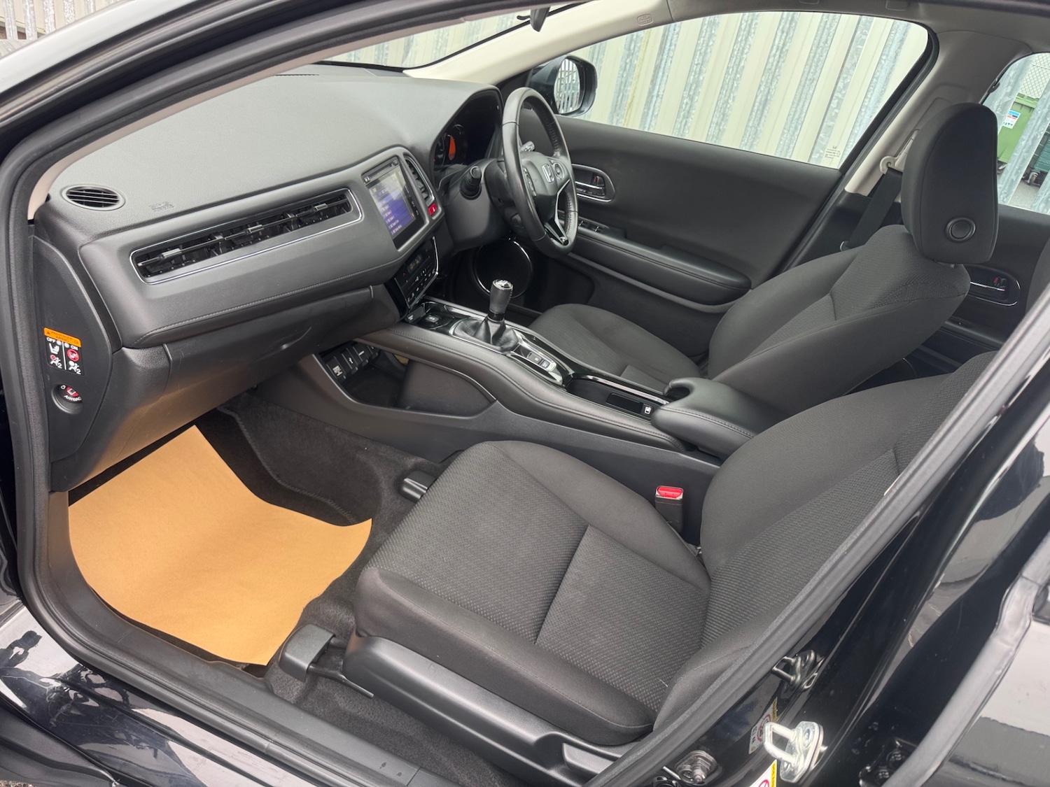 Used Honda HR-V 2018 for sale - 77681563: Photo 10