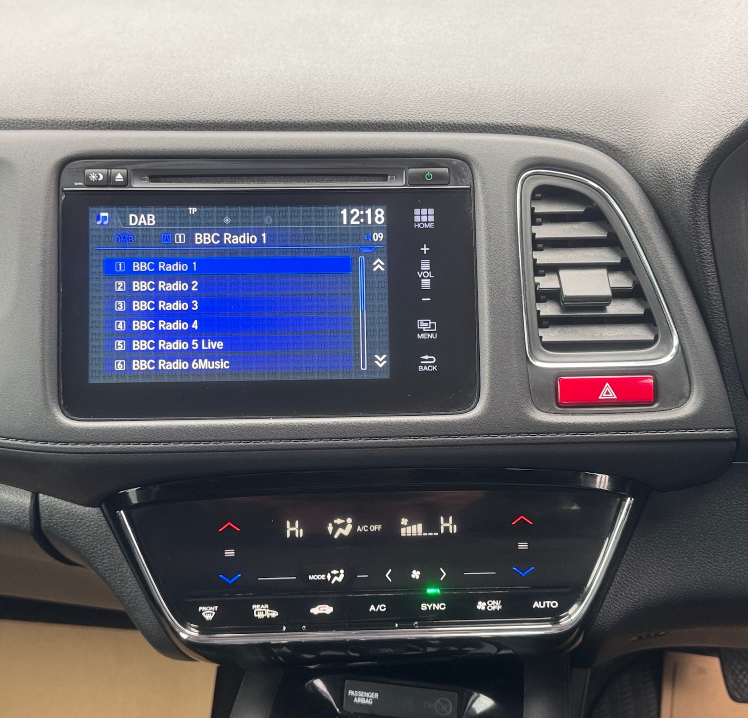 Used Honda HR-V 2018 for sale - 77681563: Photo 15